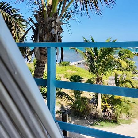 The Novelo Hotel Caye Caulker Buitenkant foto